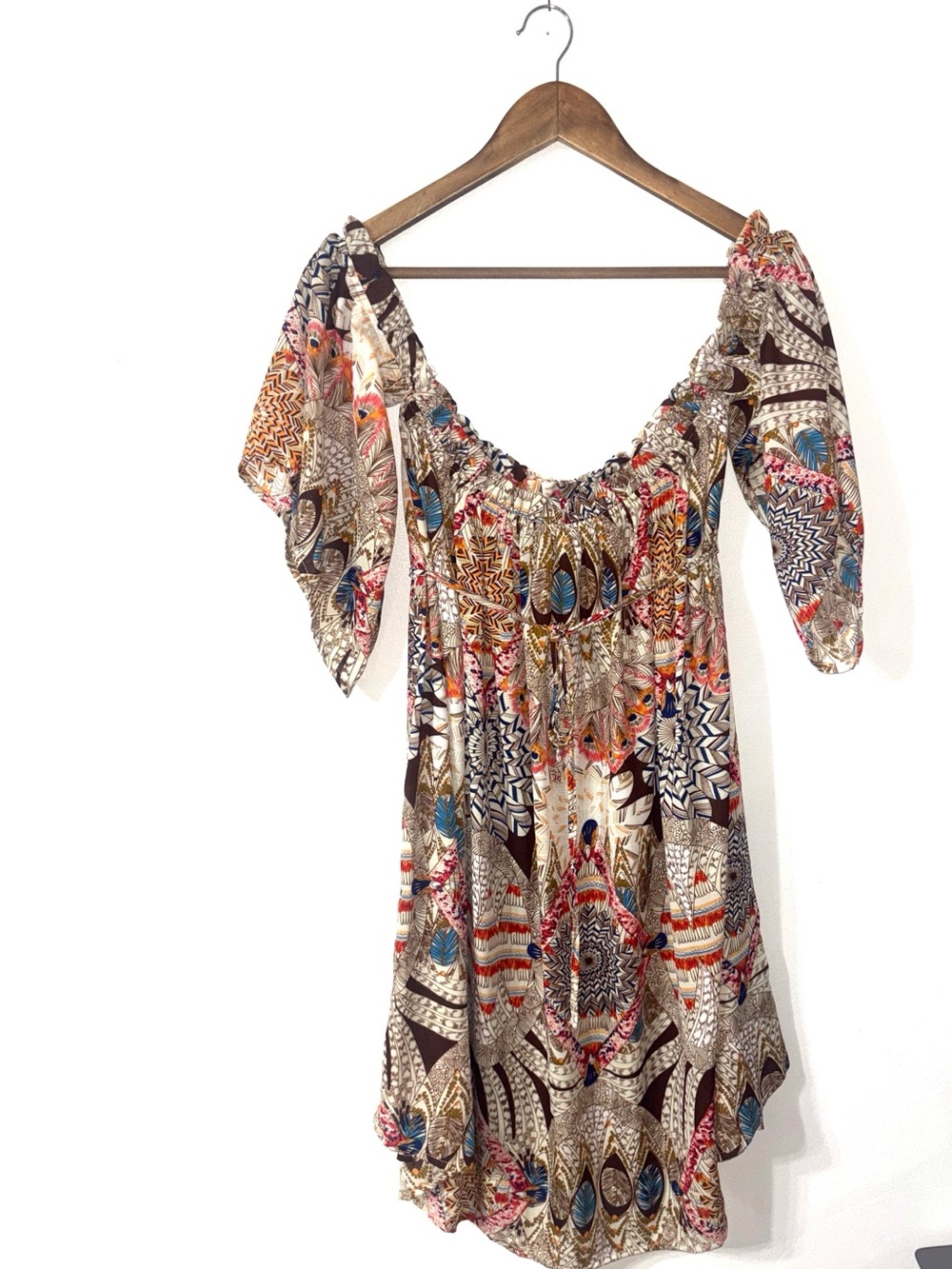 NEW Umgee Tribal Feather Print Tan Orange Off Sleeve Midi Dress Size Small